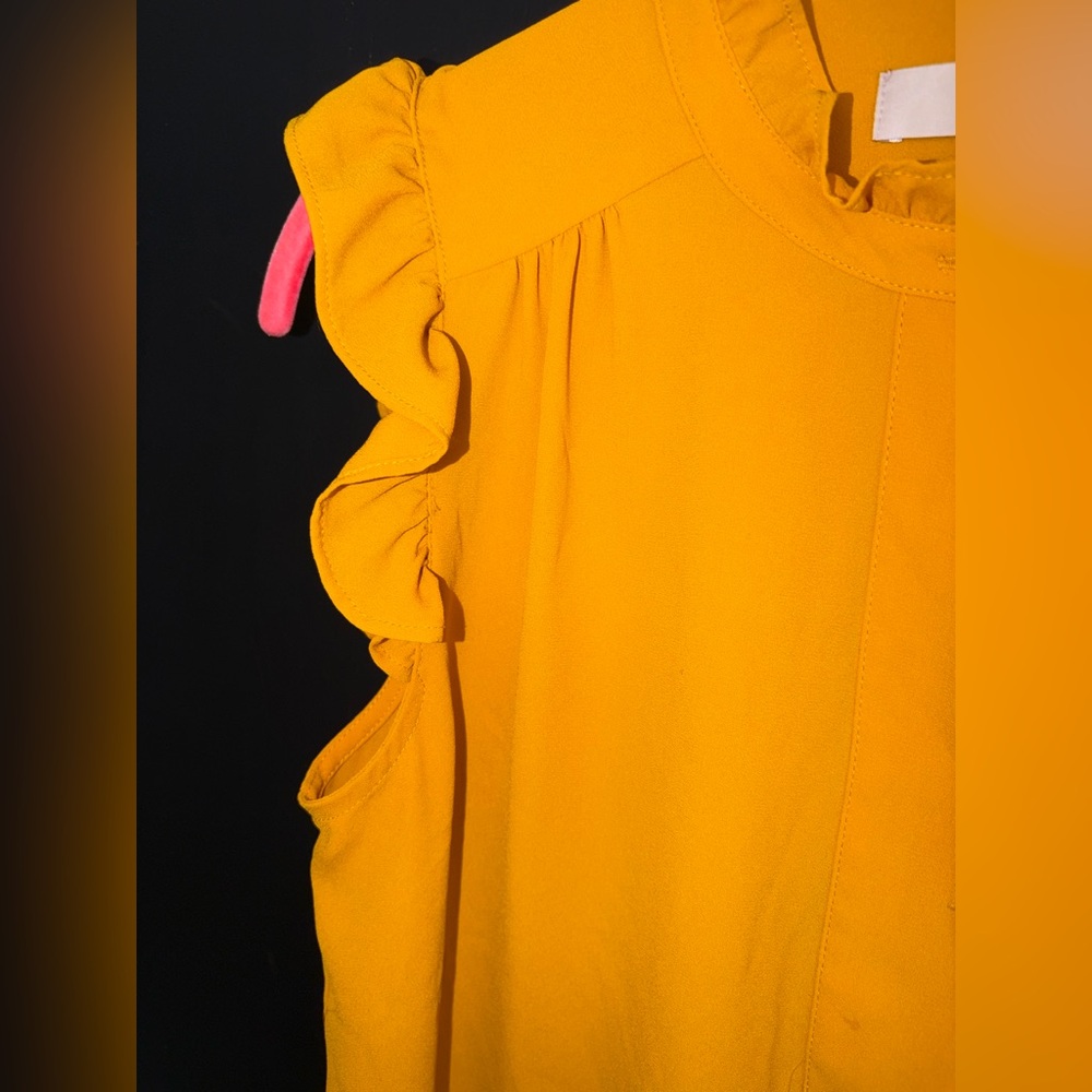 LOFT Women's Ruffled mustard Top - Picture 4 of 6